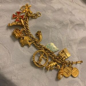 Vintage Gold Tone Charm Bracelet — 6 1/2”